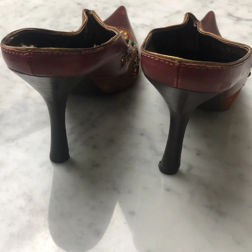 Giuseppe Zanotti design Size 7.5 Two-Tone Red & Brown Studded Pointed-Heel Mules - Picture 10 of 10